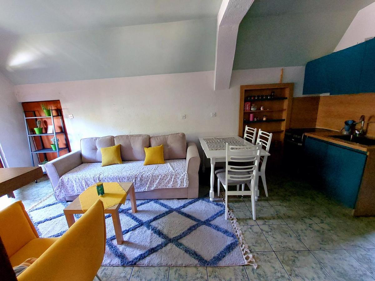 Incredible Apartment With A Mountain View - Matka Skopje Exterior photo